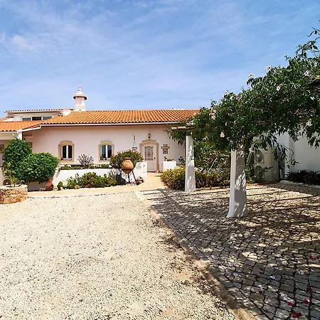 Villa Casa Palmeira - Magically Beautiful With Private Pool, Great Beaches Nearby Boliqueime